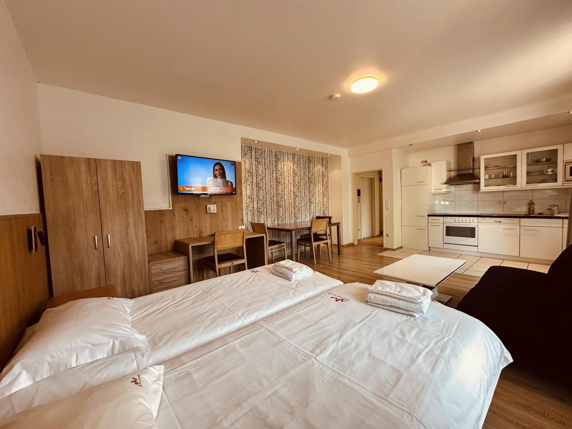 Hotel Destille Dormagen Buitenkant foto